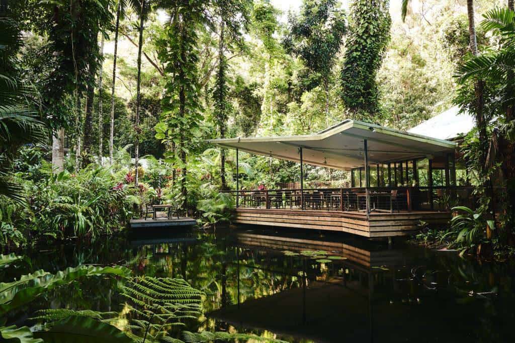 ecolodge